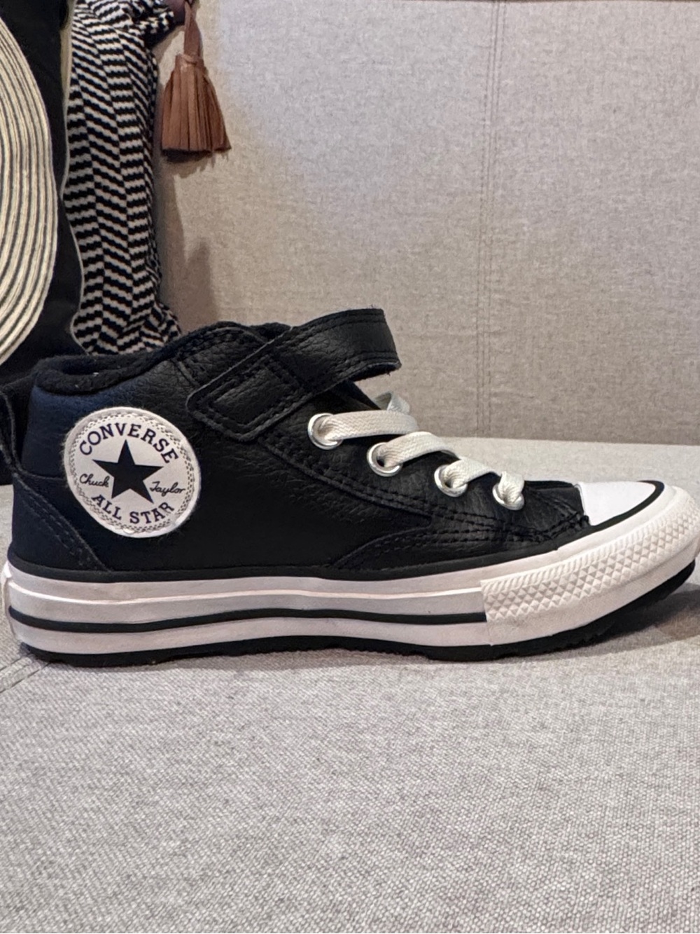 NEW Converse Kids' Black Leather Chuck Taylor All Star High Top Sneakers 13.5